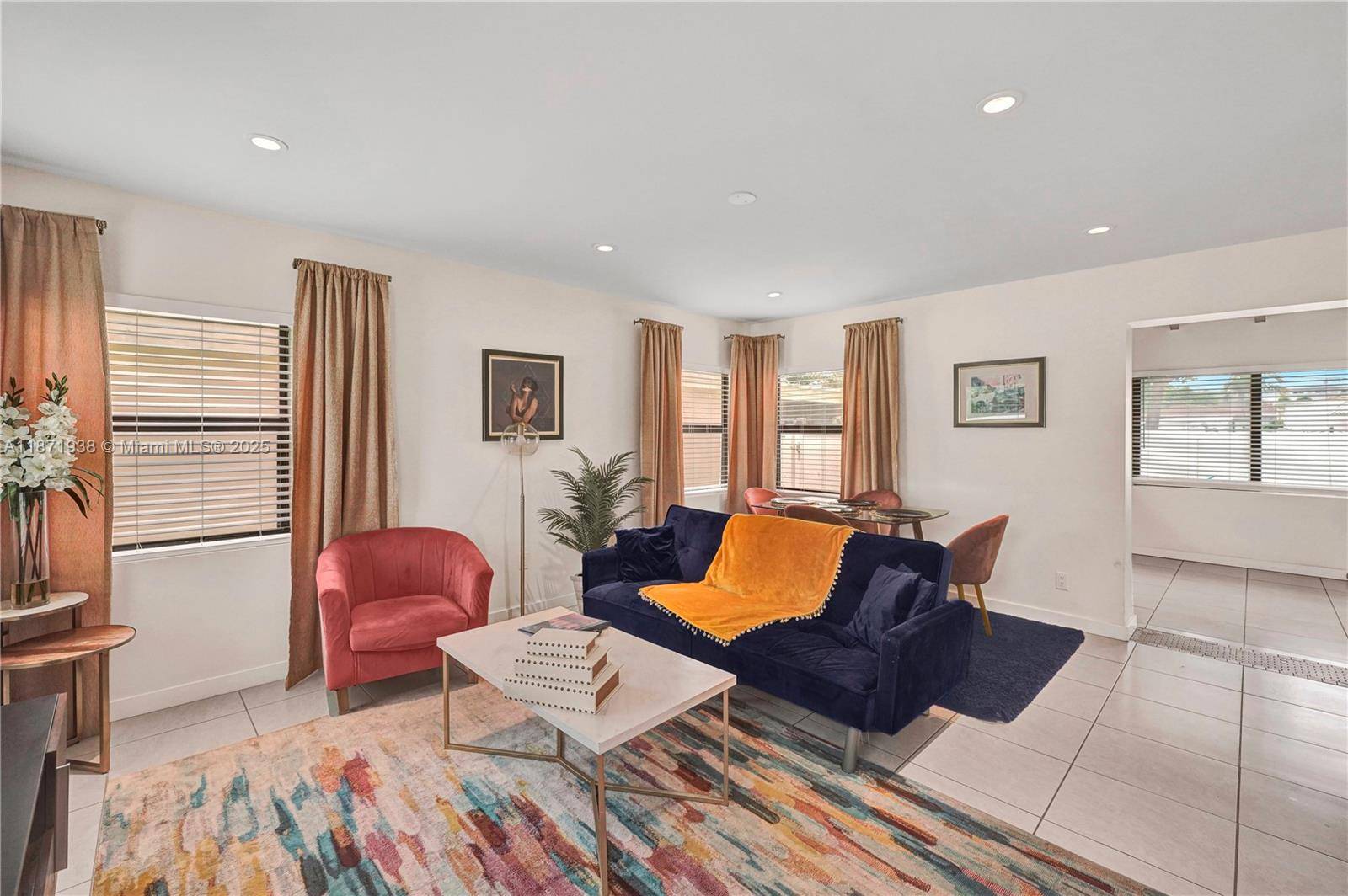 Hollywood, FL 33020,1704 Rodman St #3