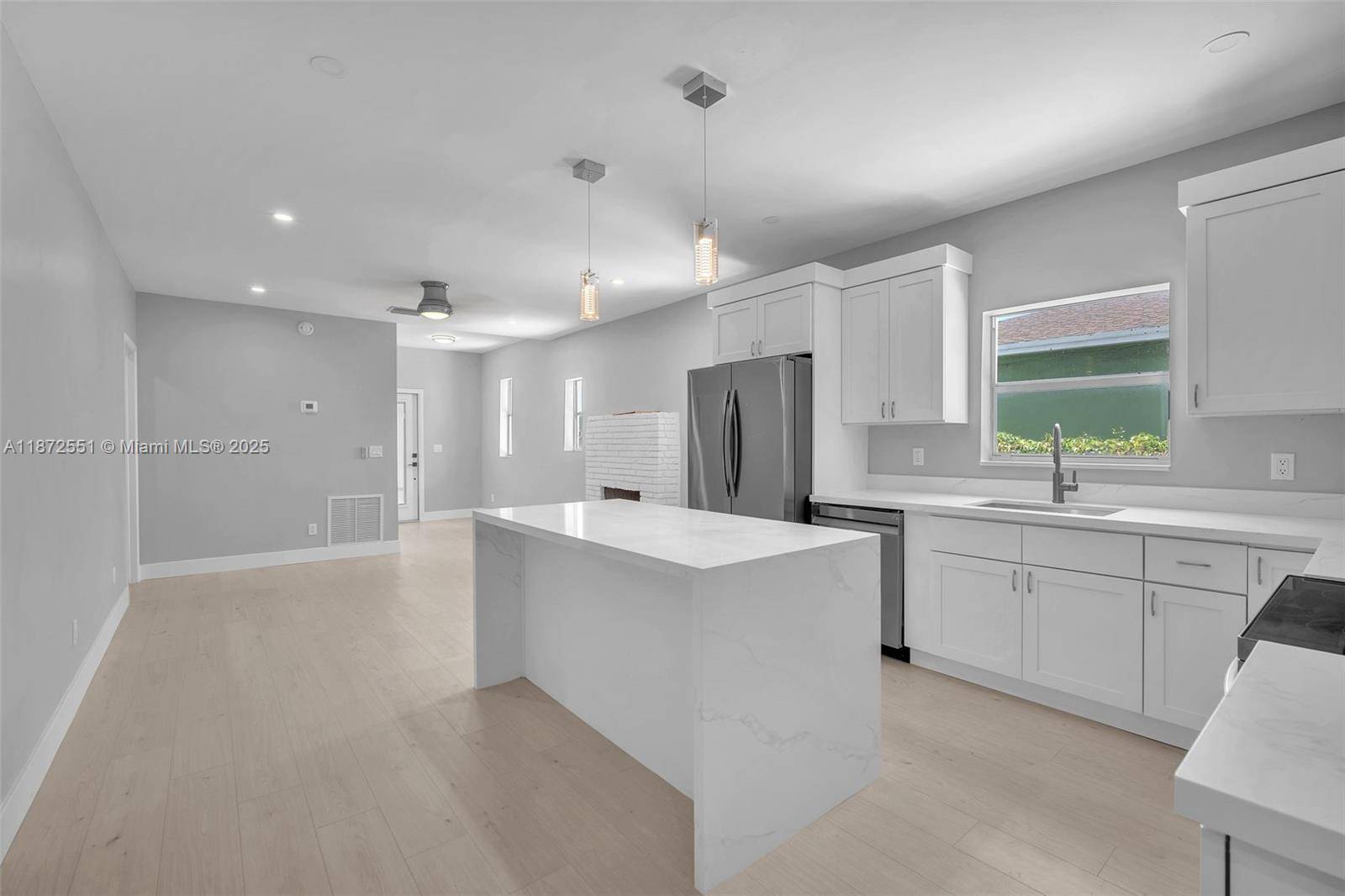 Miami, FL 33127,421 NW 59th St