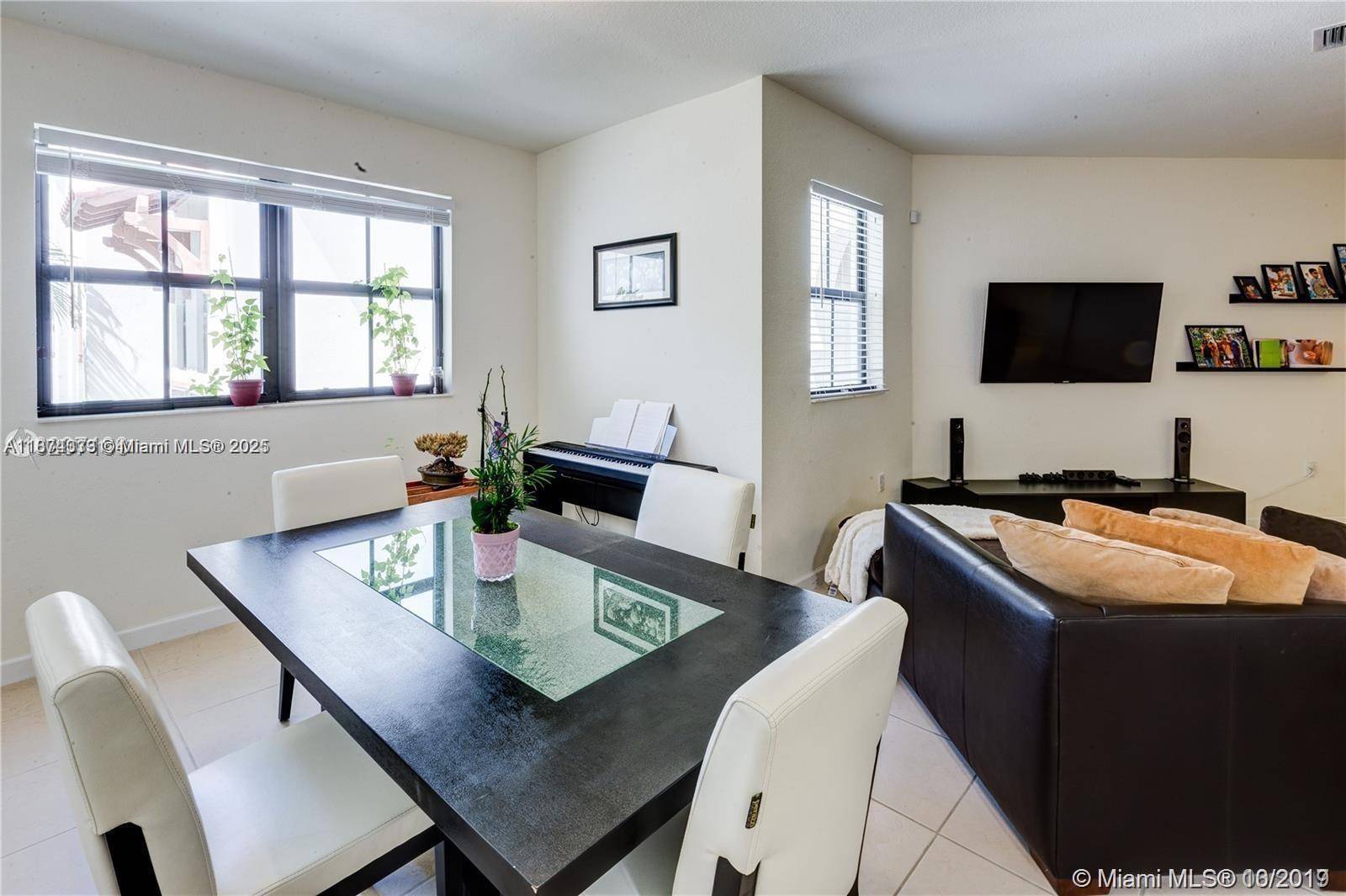 Doral, FL 33178,10600 NW 88th #217