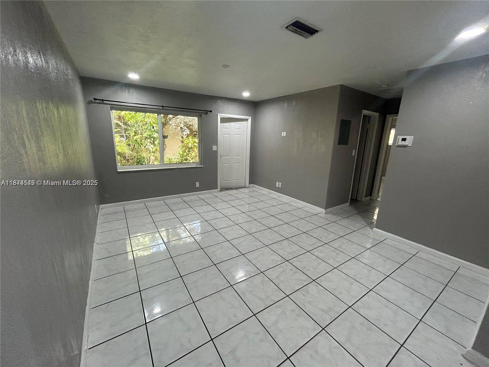 Lauderhill, FL 33313,5321 NW 21st Ct. #A