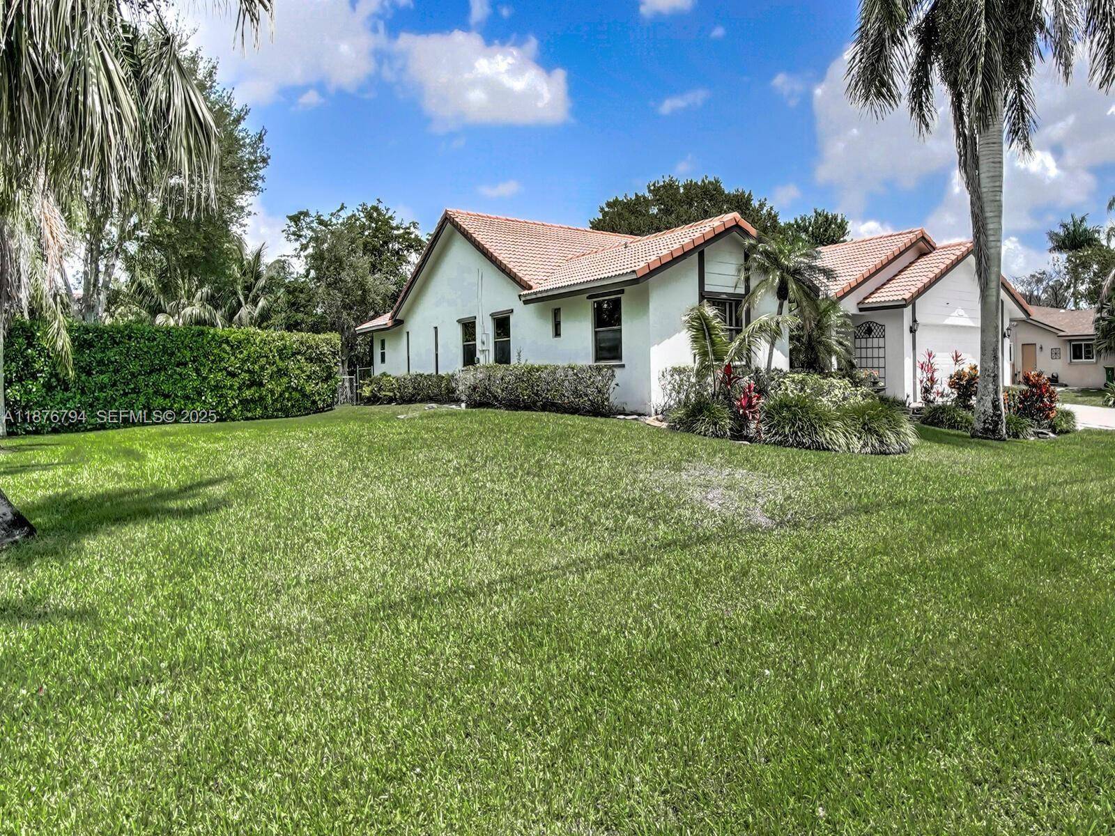 Plantation, FL 33323,11701 NW 27th St