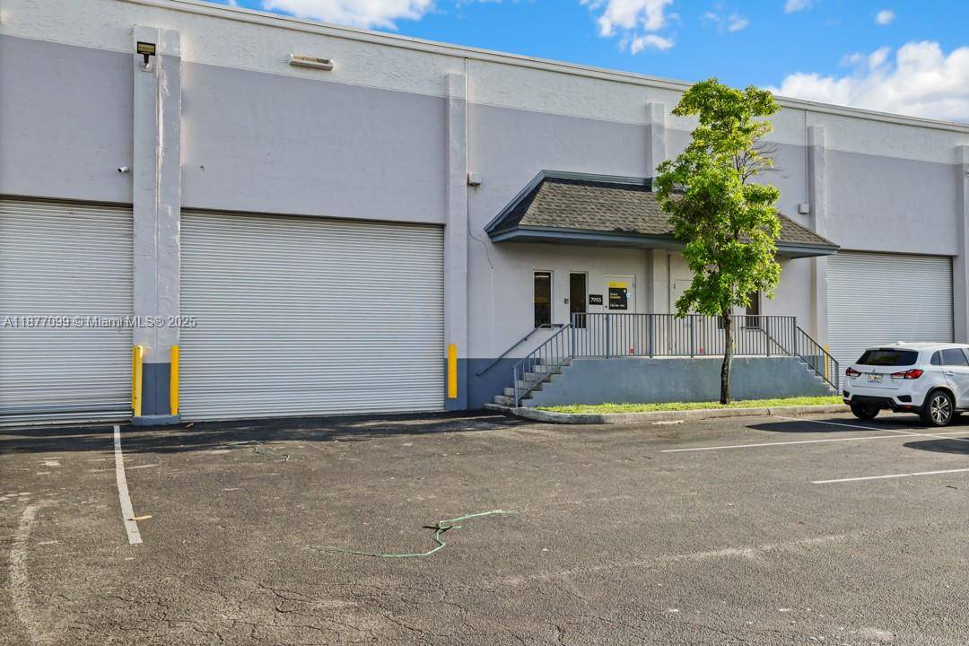 Doral, FL 33122,2273 NW 82nd Ave #7995-7999