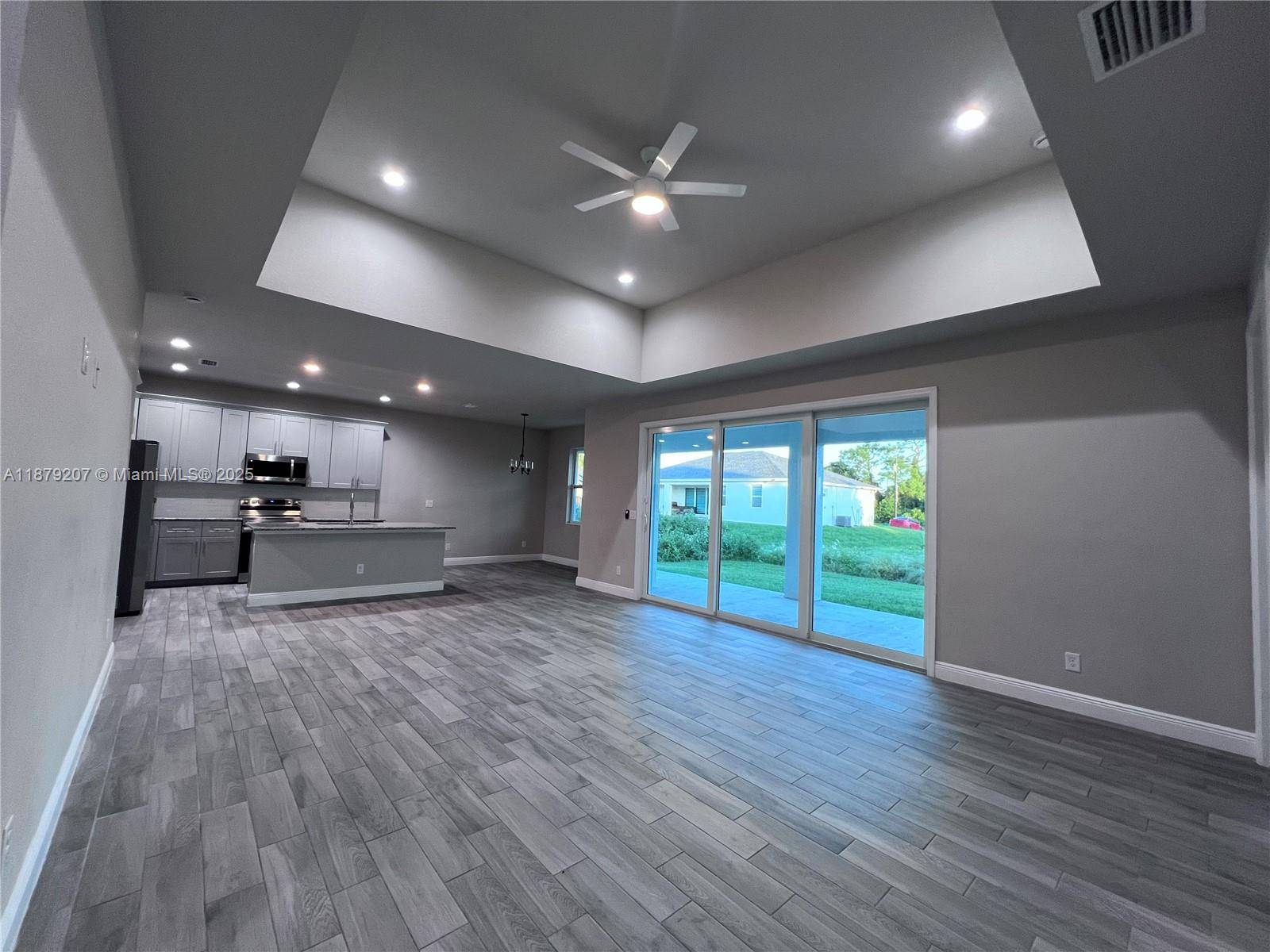 La Belle, FL 33939,324 Kansas Terr