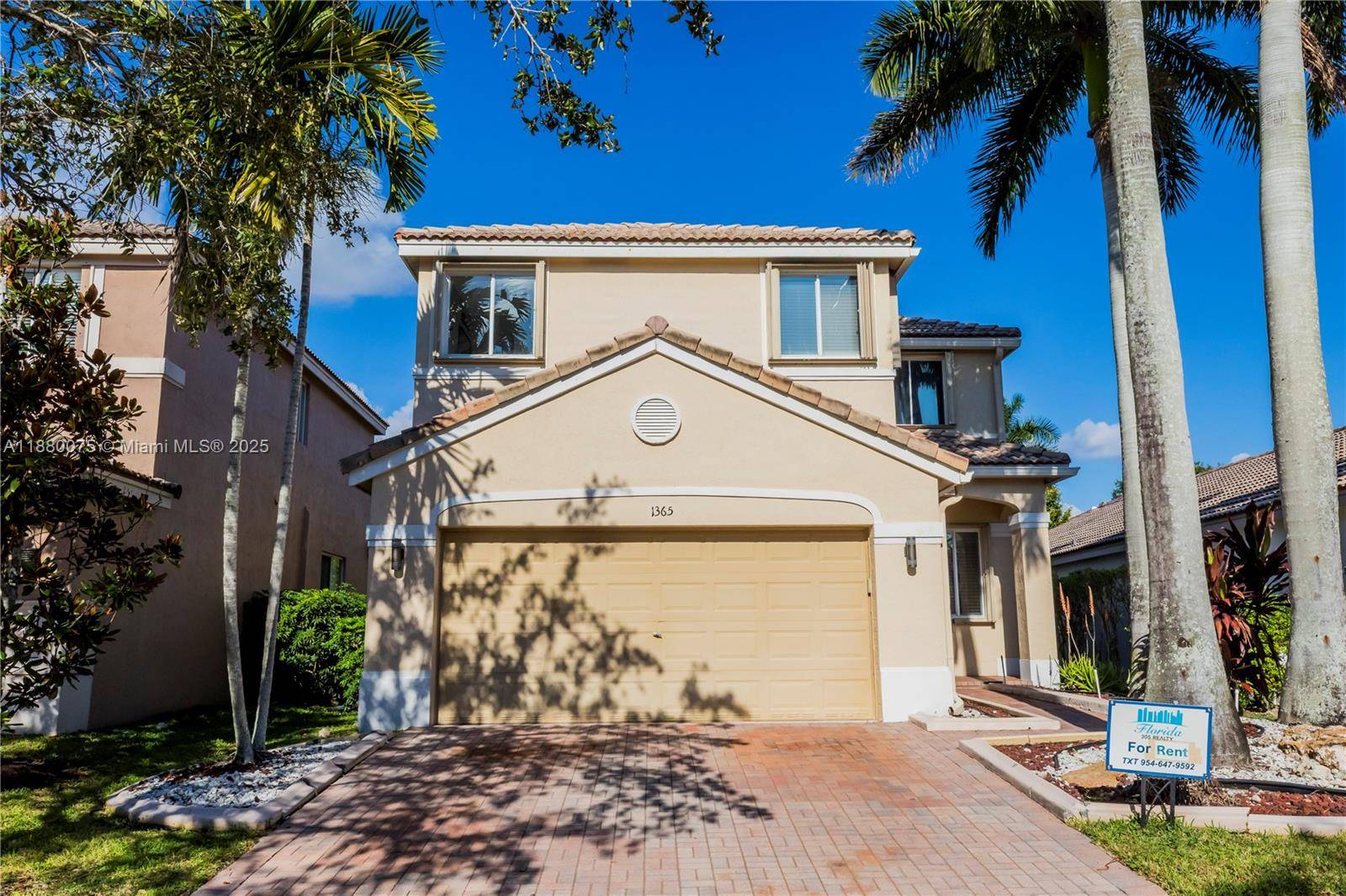 Weston, FL 33327,1365 Canary Island Dr #_