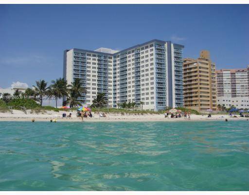 Miami Beach, FL 33141,6917 Collins Ave #PH7