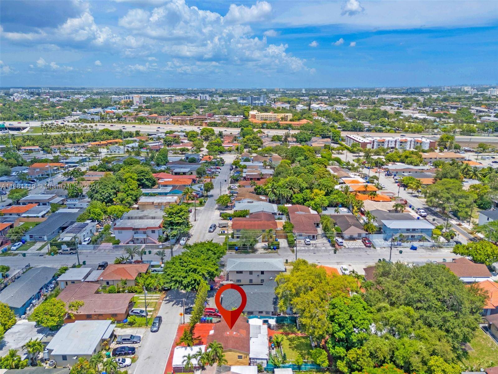 Miami, FL 33125,811 NW 24th ct