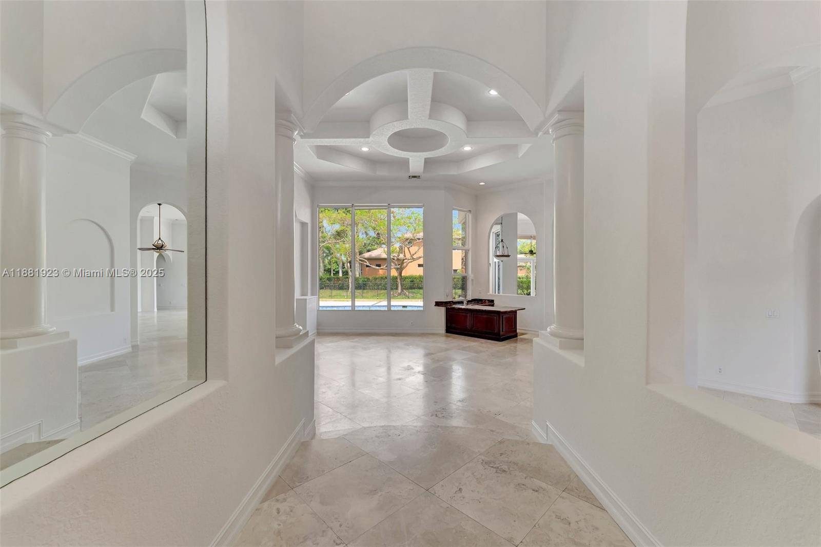 Davie, FL 33330,3203 W Stonebrook Cir