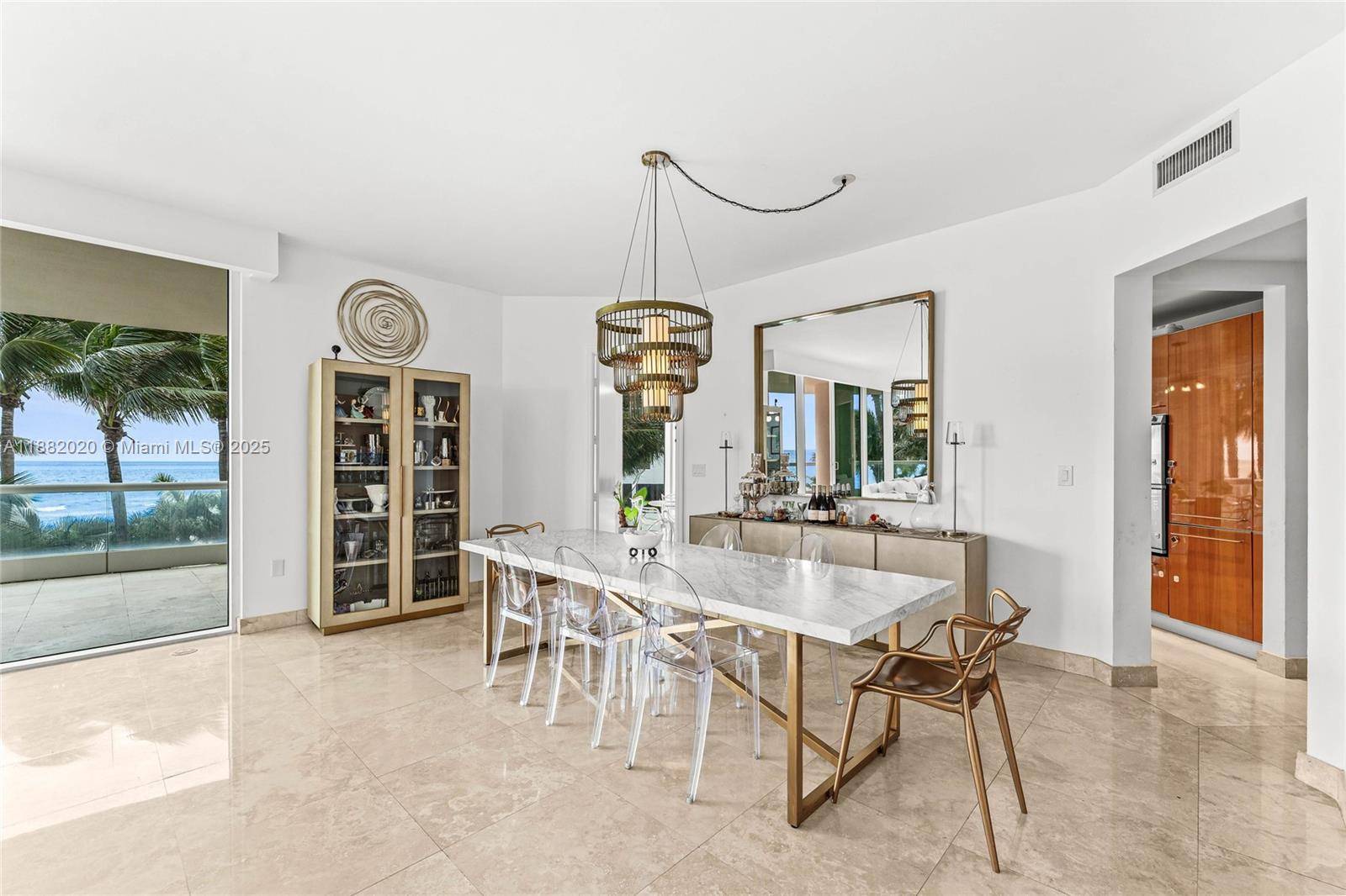 Sunny Isles Beach, FL 33160,16047 Collins Ave #404