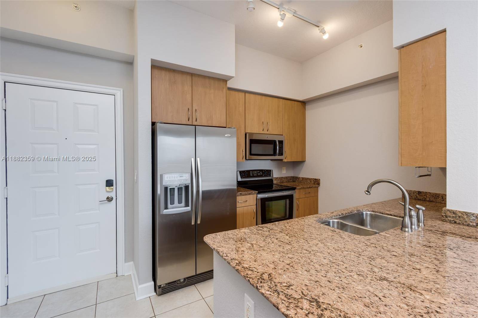 Hollywood, FL 33020,1830 Radius Dr #1315