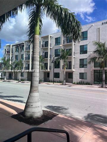Doral, FL 33166,8201 NW 41st St #D-407