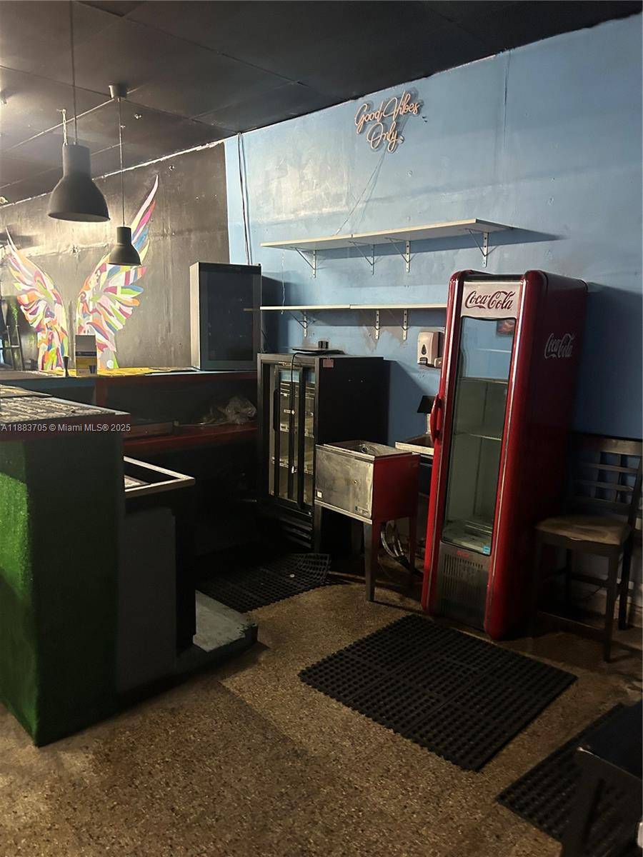 Hollywood, FL 33020,2020 Hollywood Blvd