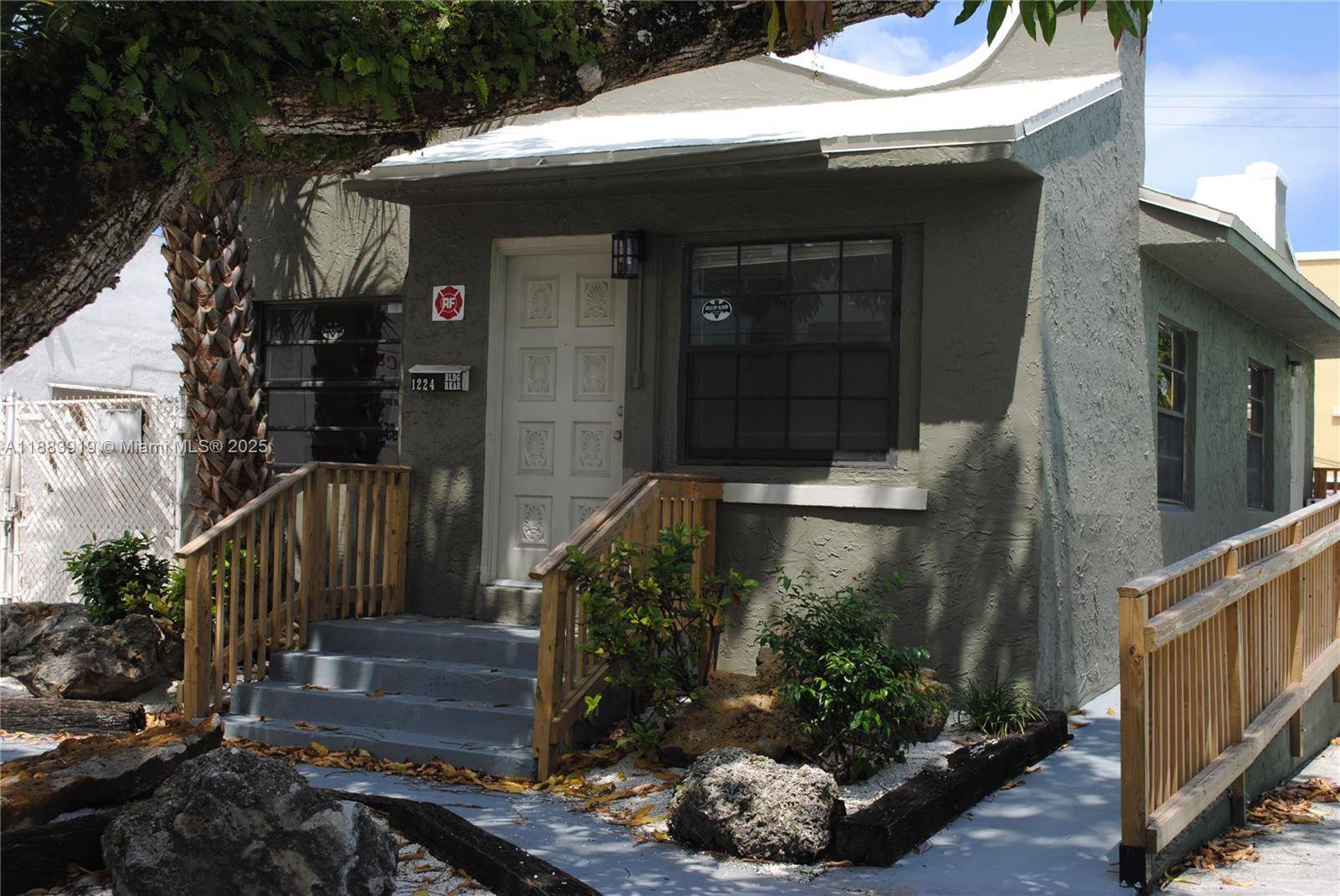 Fort Lauderdale, FL 33315,1224 SW 1st Ave