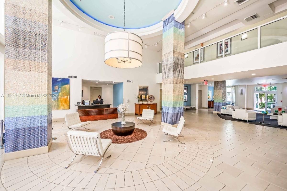 Miami, FL 33137,2000 N Bayshore Dr #1105