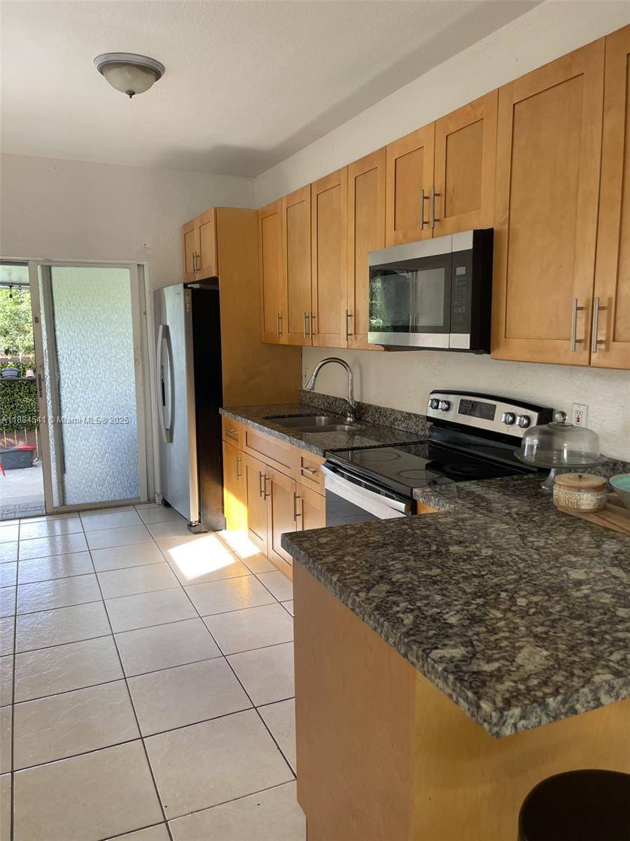 Homestead, FL 33033,28452 SW 141st Pl #28452