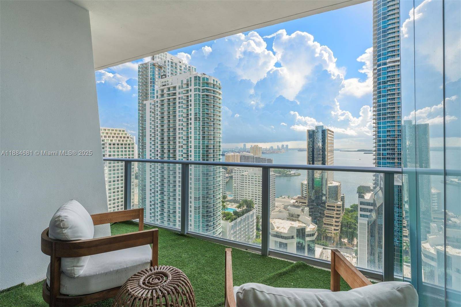 Miami, FL 33131,1010 Brickell Ave #3004