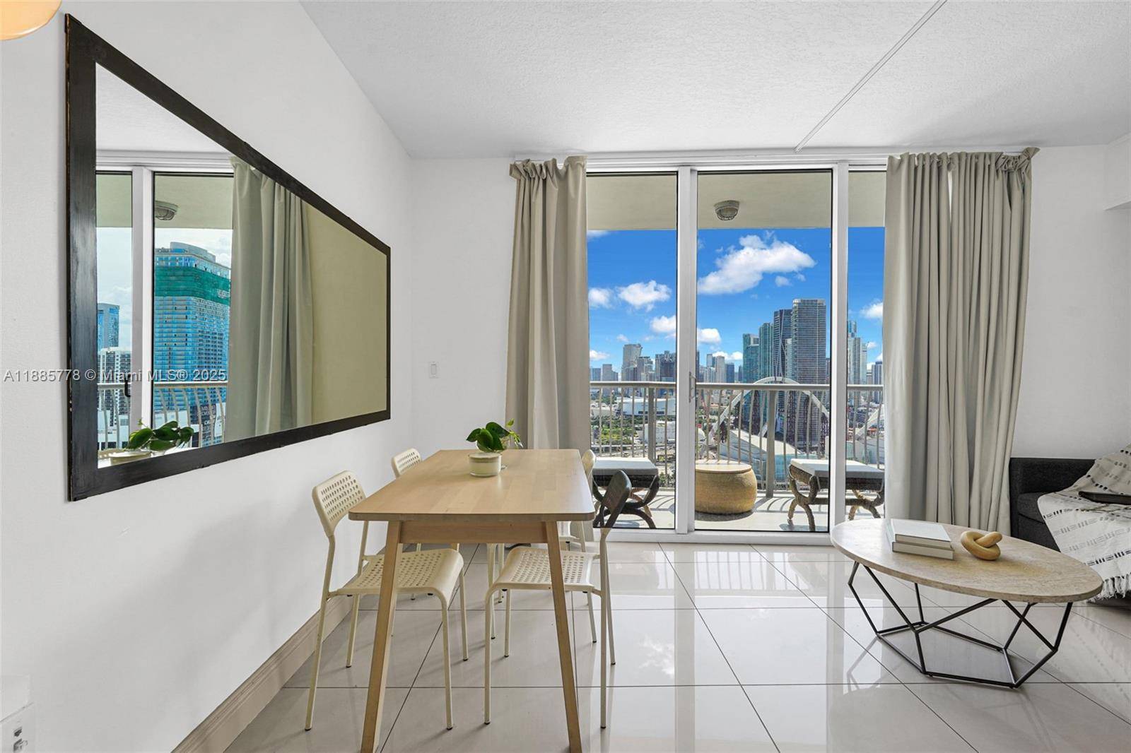Miami, FL 33132,1750 N Bayshore Dr #3708
