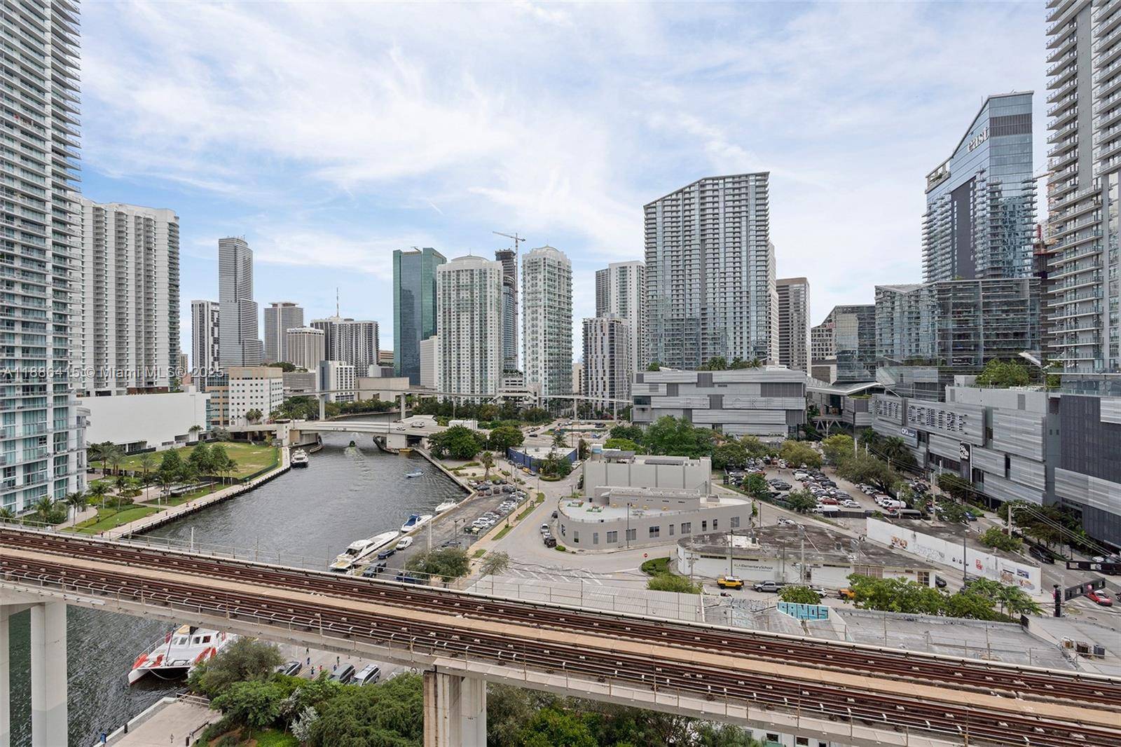 Miami, FL 33130,690 SW 1st Ct #1514