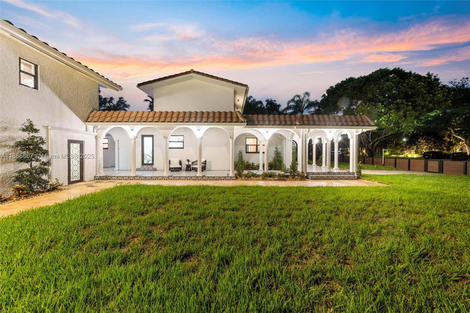 Miami Shores, FL 33138,440 NE 94th St