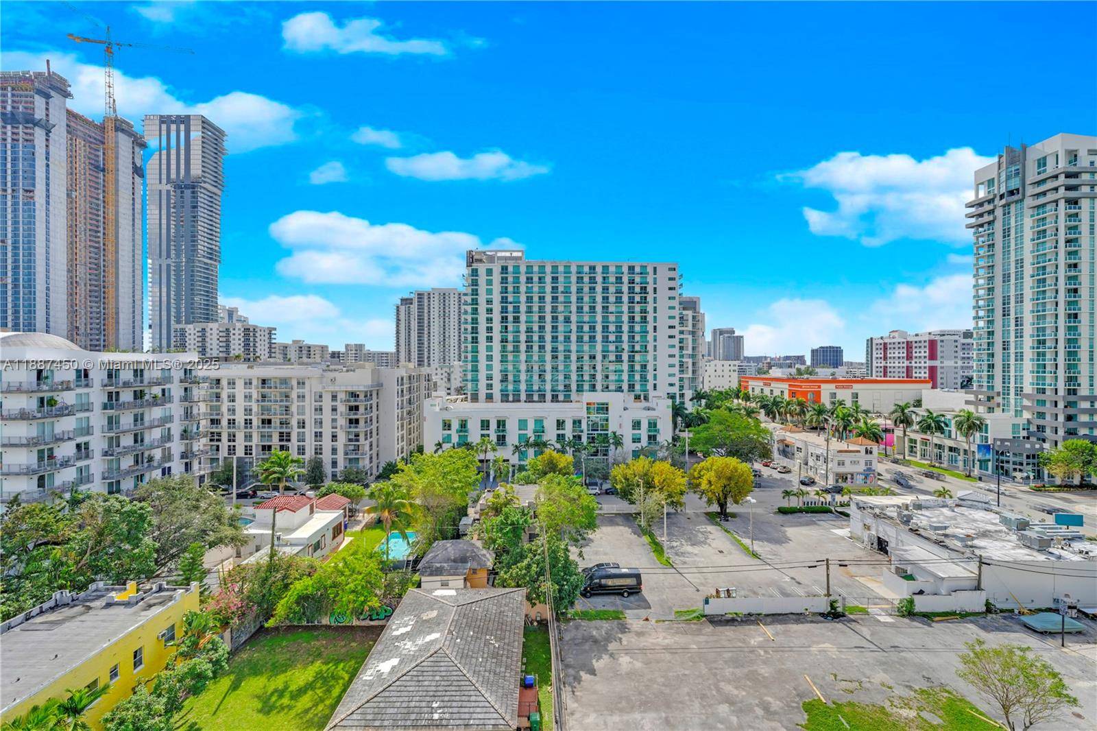 Miami, FL 33137,321 NE 26th St #907