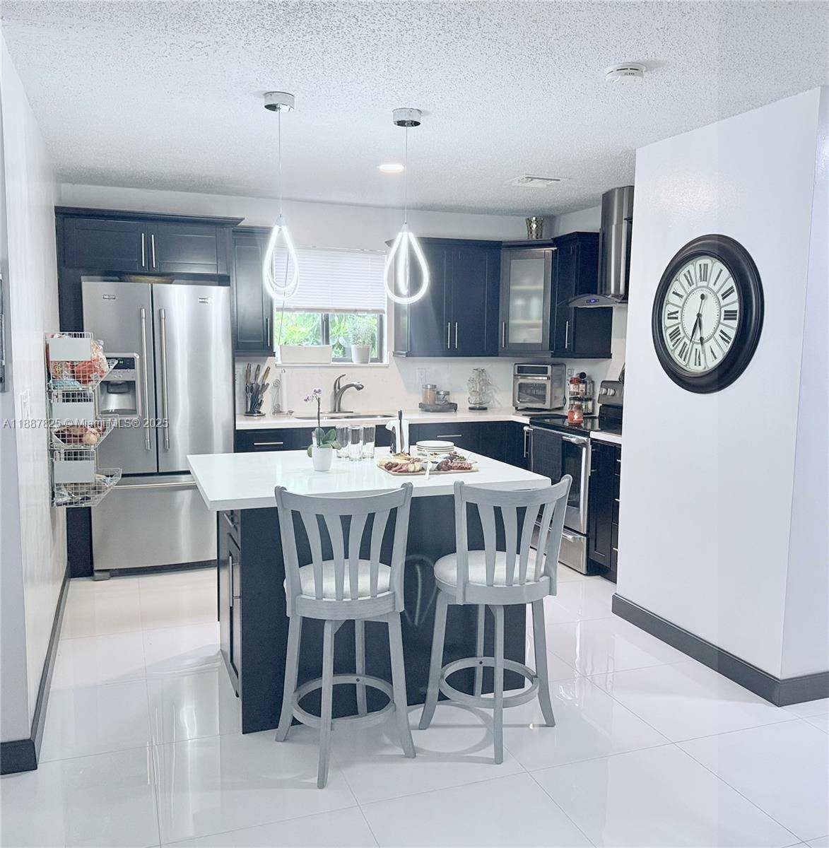 Miami, FL 33142,2150 NW 43rd St