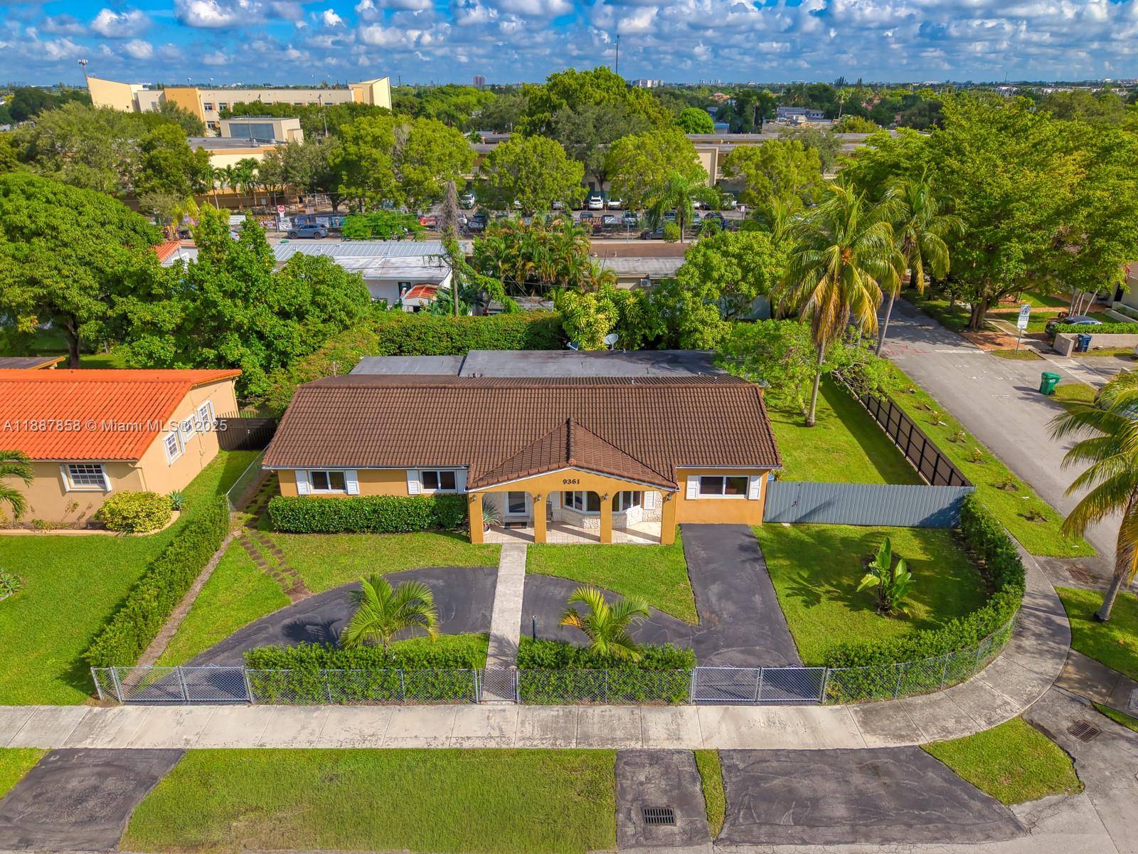 Miami, FL 33165,9361 SW 30th Ter