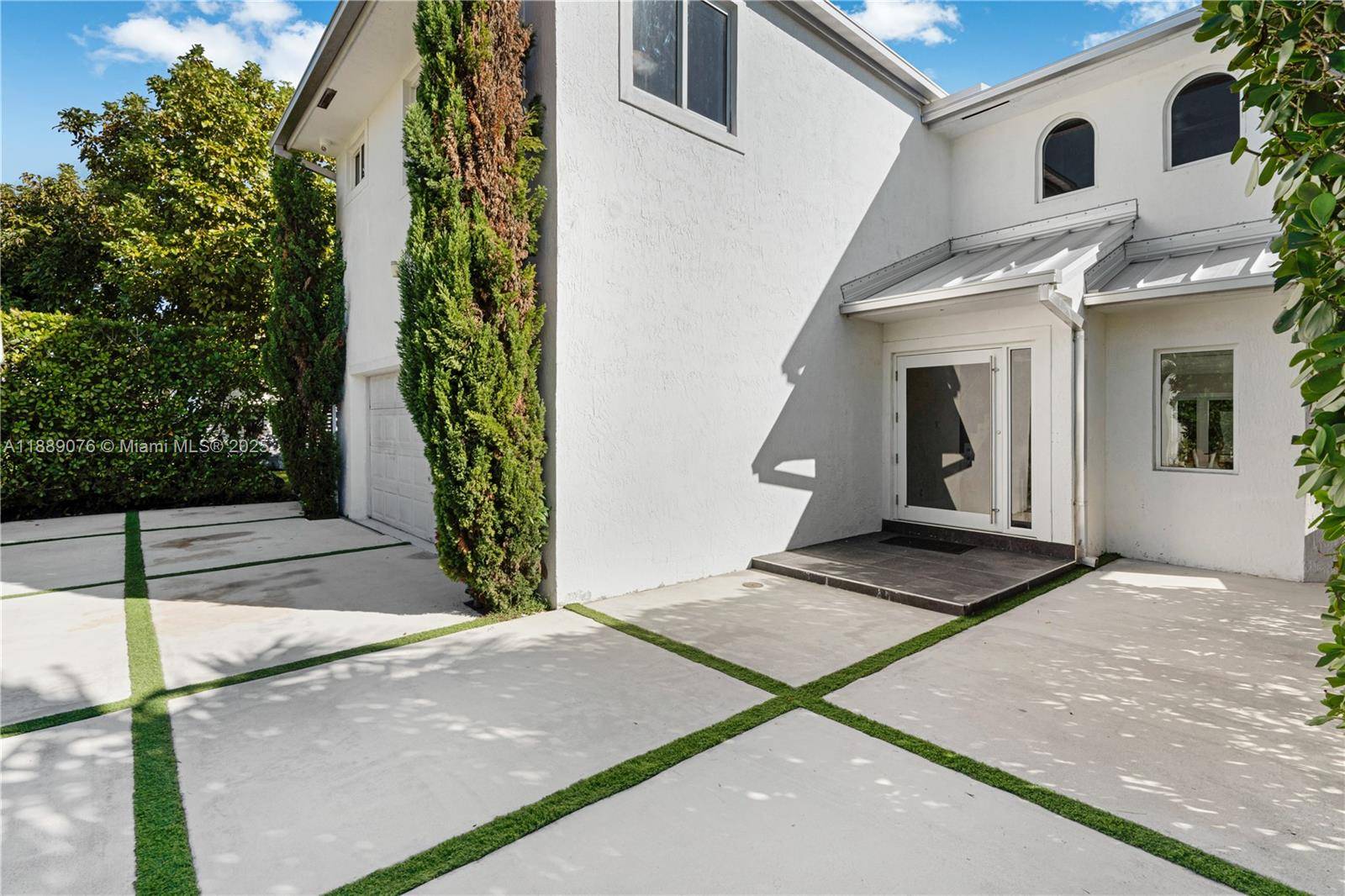 Miami, FL 33173,6763 SW 106 pl