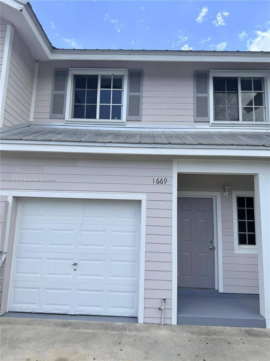Homestead, FL 33034,1669 SE 9th Ter #1669