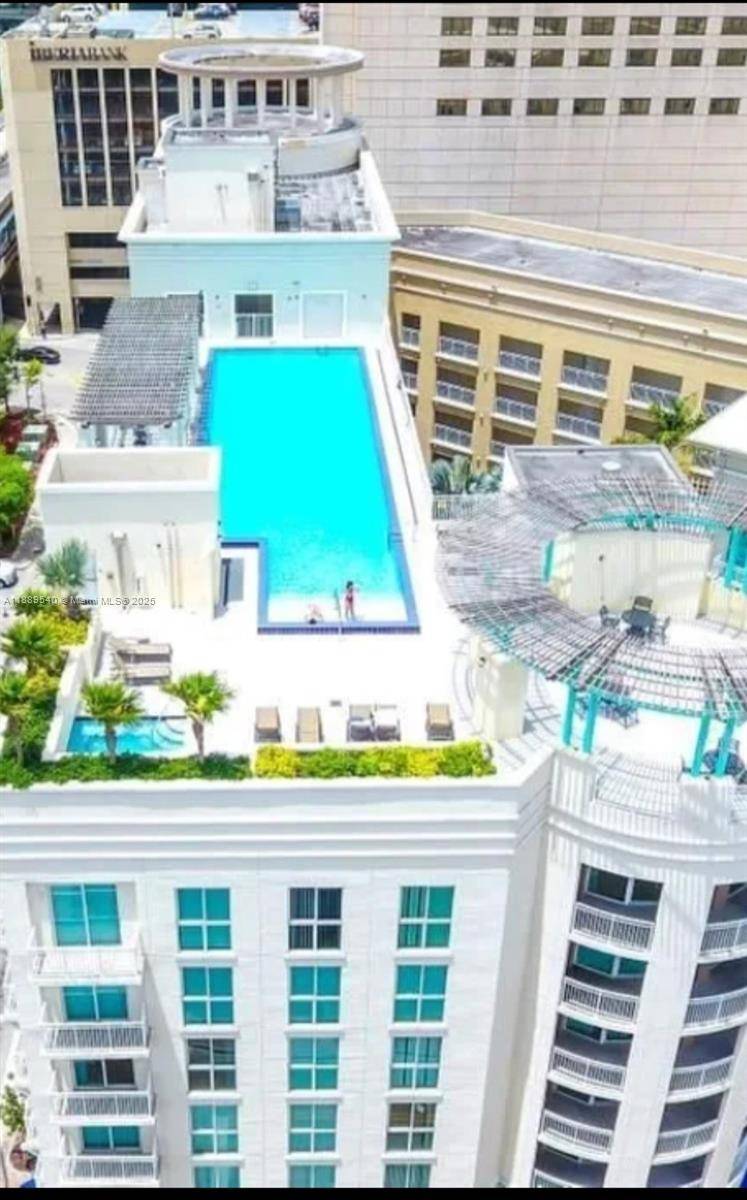 Miami, FL 33156,7280 SW 90th St #301