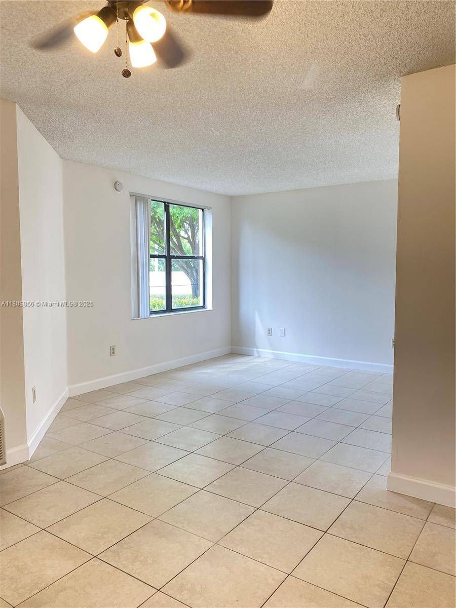 Pompano Beach, FL 33069,4581 W Mcnab Rd #26