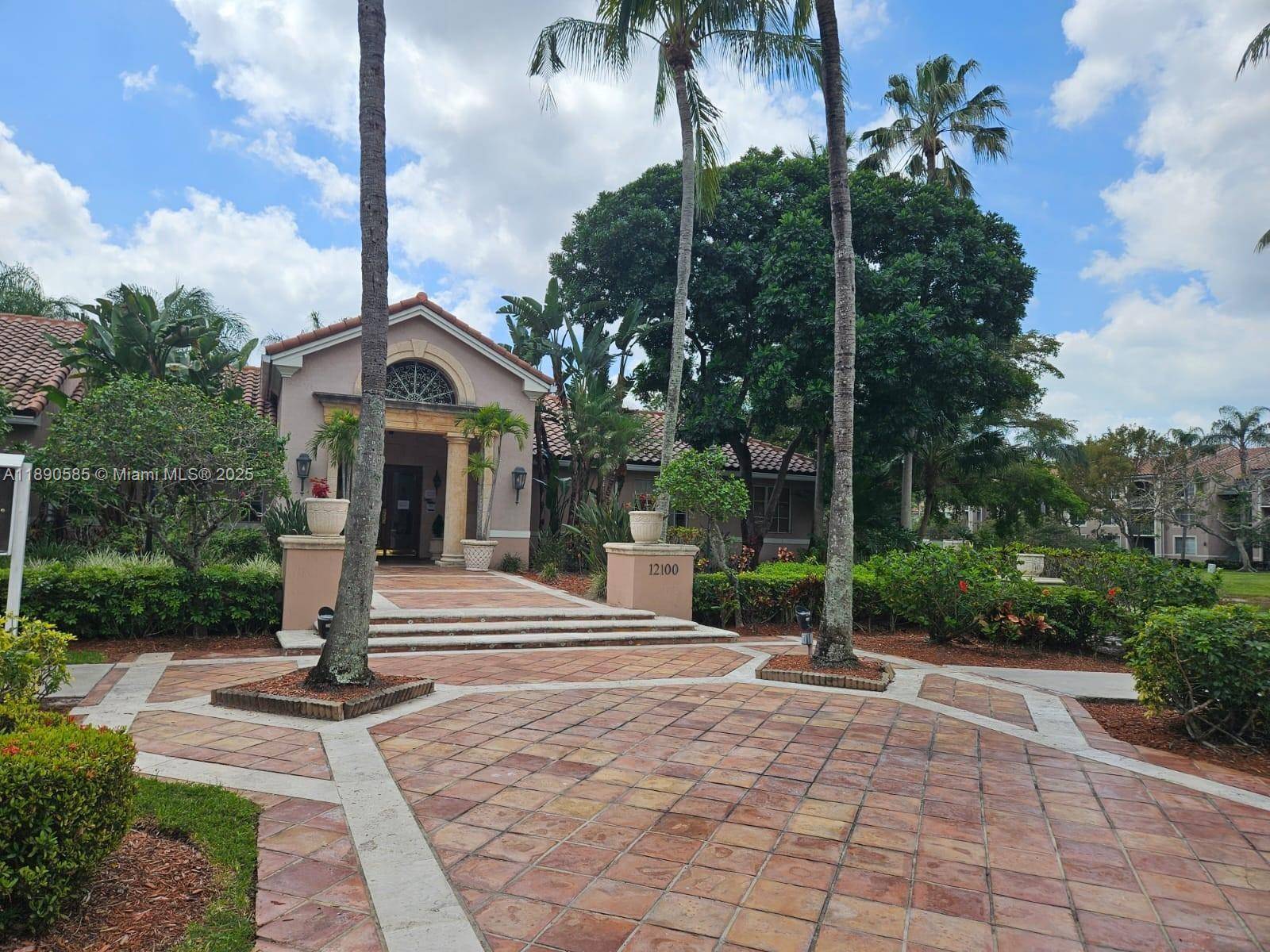 Miramar, FL 33025,12136 Saint Andrews Pl #202