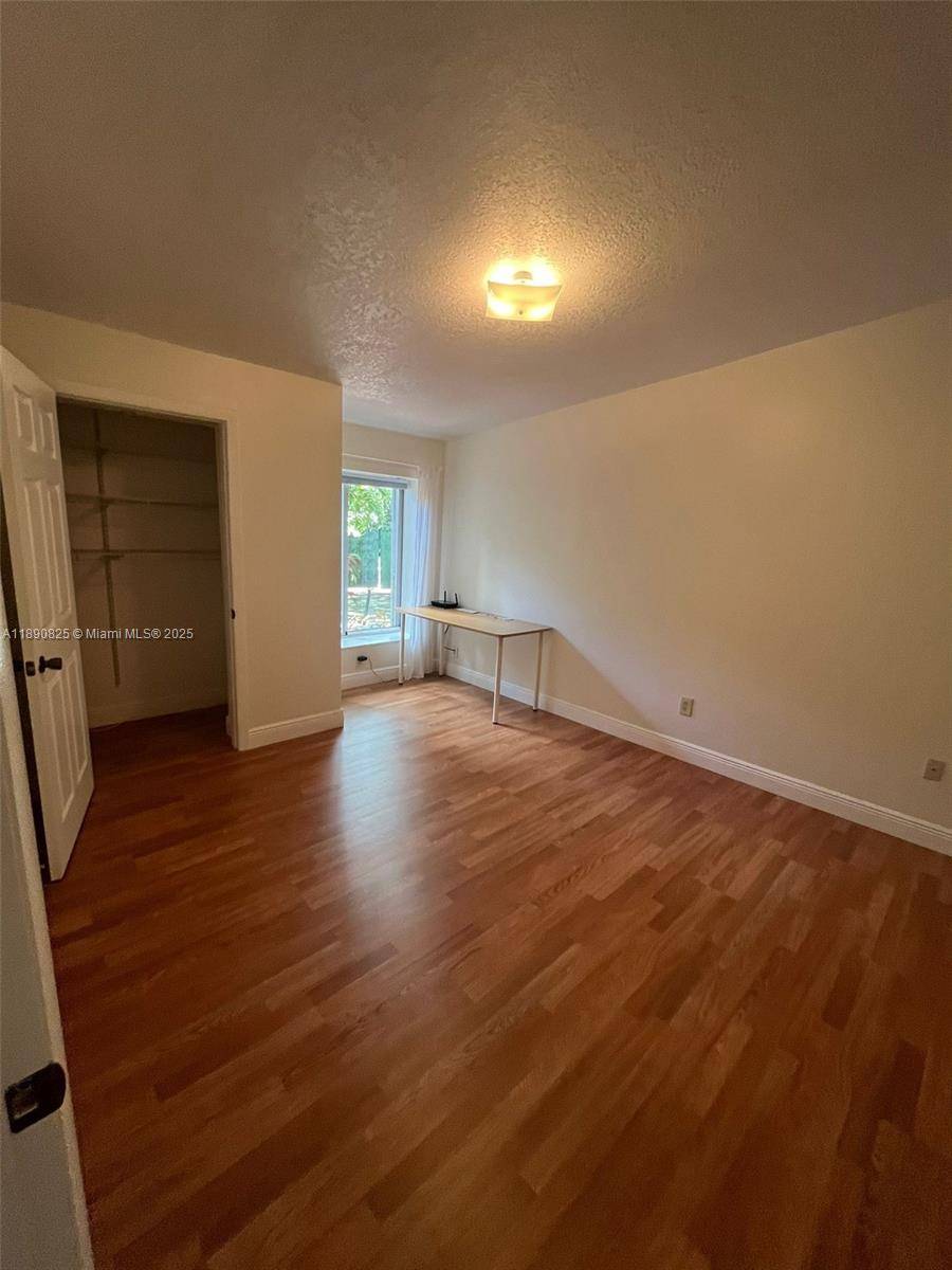 Miami, FL 33133,1856 Opechee Dr #2