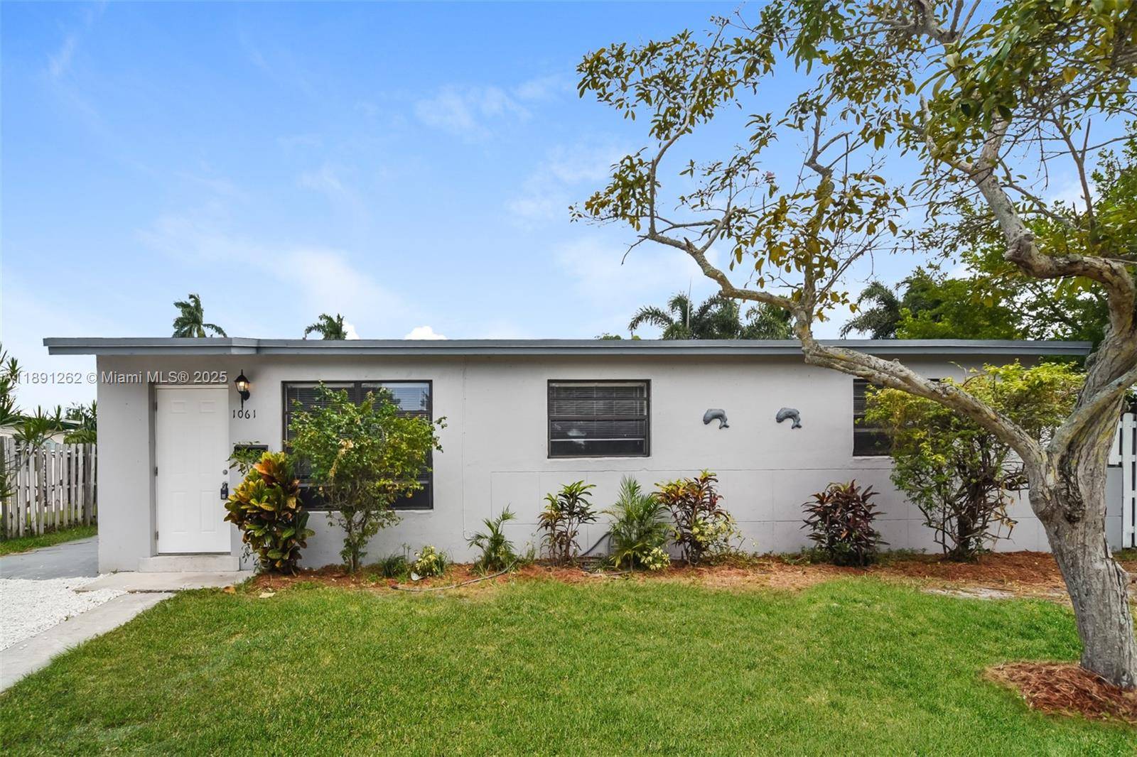 Fort Lauderdale, FL 33315,1061 SW 31 St