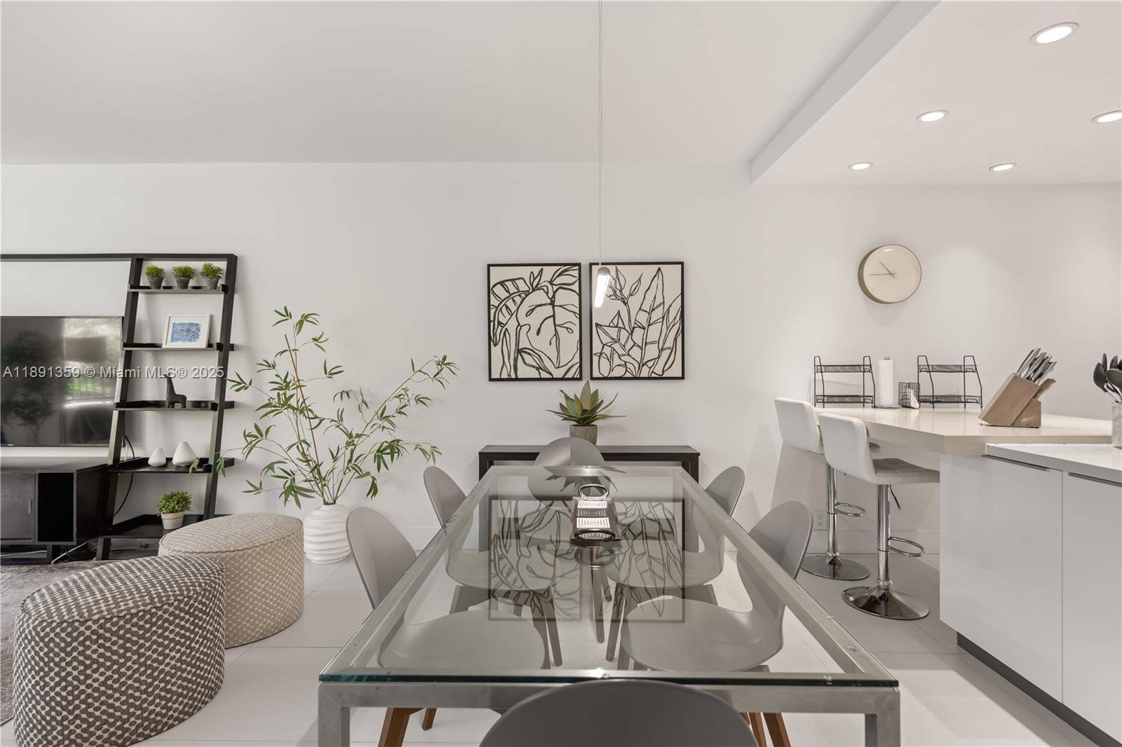 Key Biscayne, FL 33149,101 Crandon Blvd #379