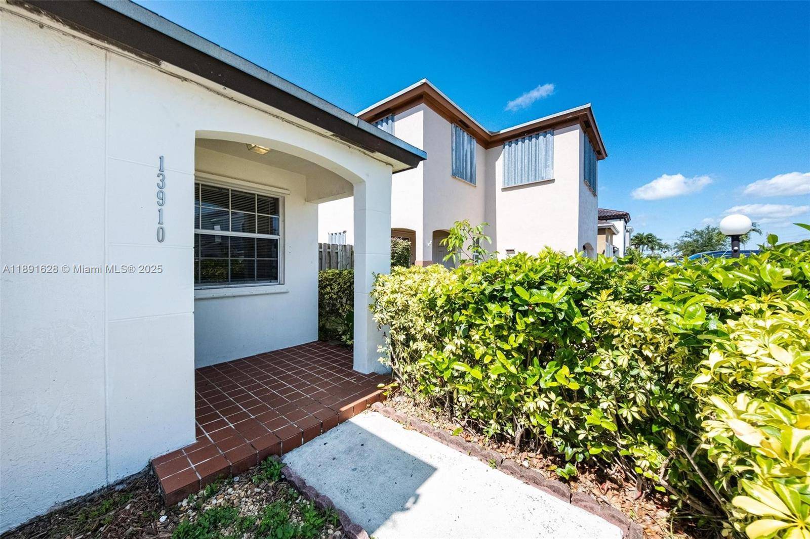 Miami, FL 33177,13910 SW 160th Ter