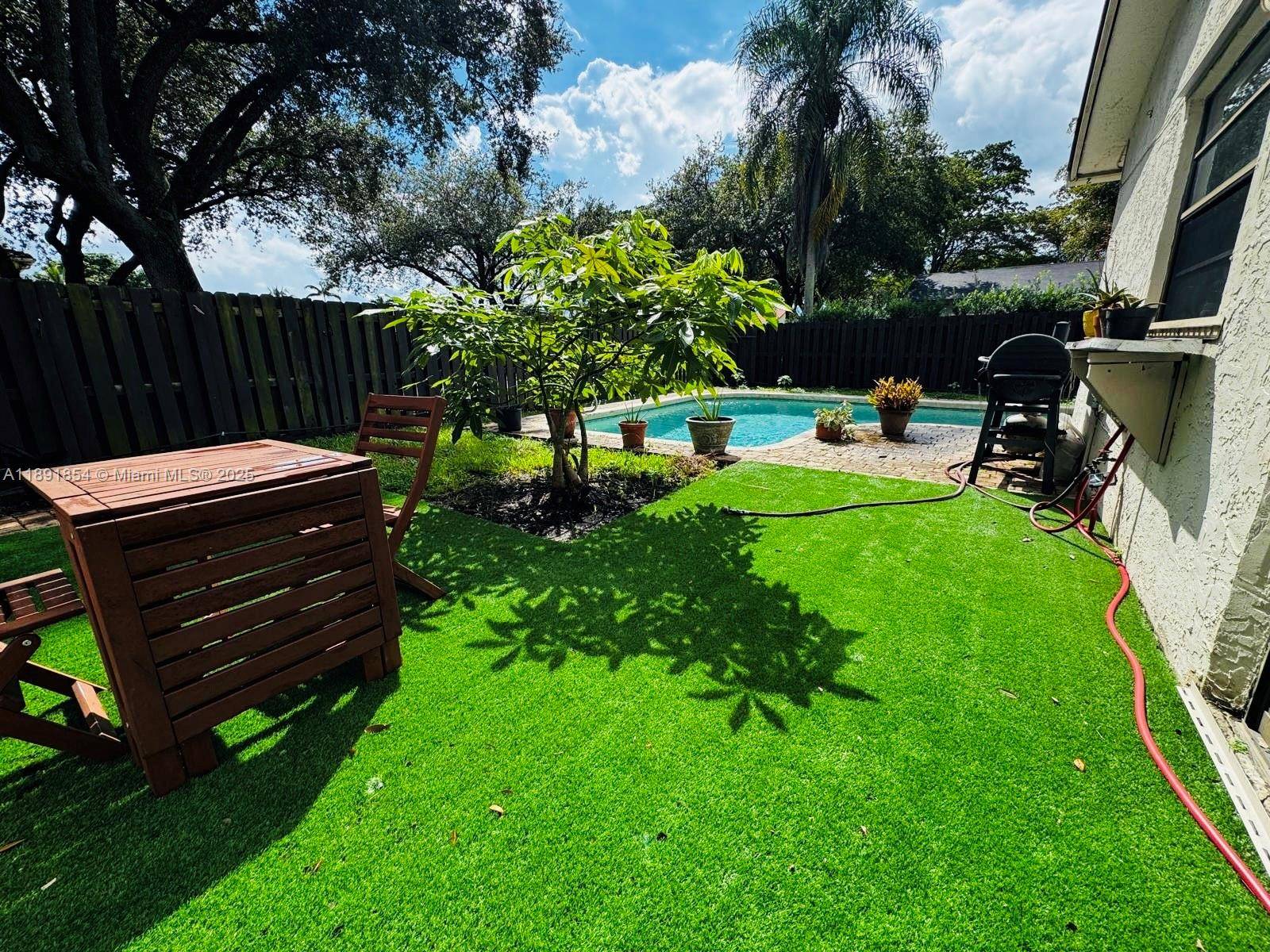 Miami, FL 33186,11796 SW 134th Pl