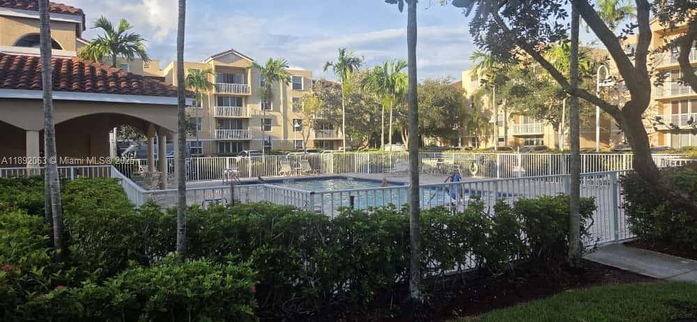 Dania Beach, FL 33004,509 E Sheridan St #4043
