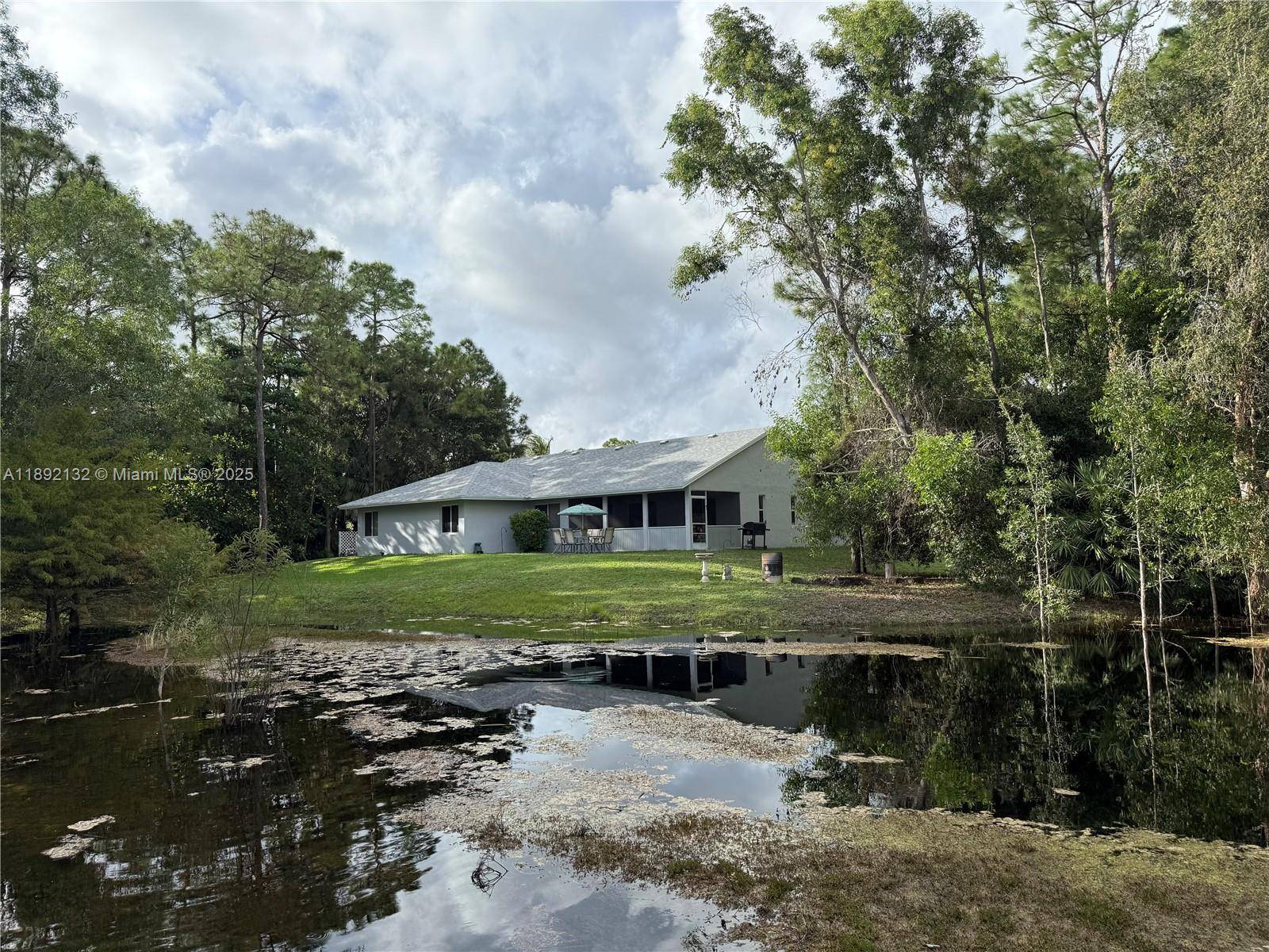Loxahatchee, FL 33470,14808 N 69th St N
