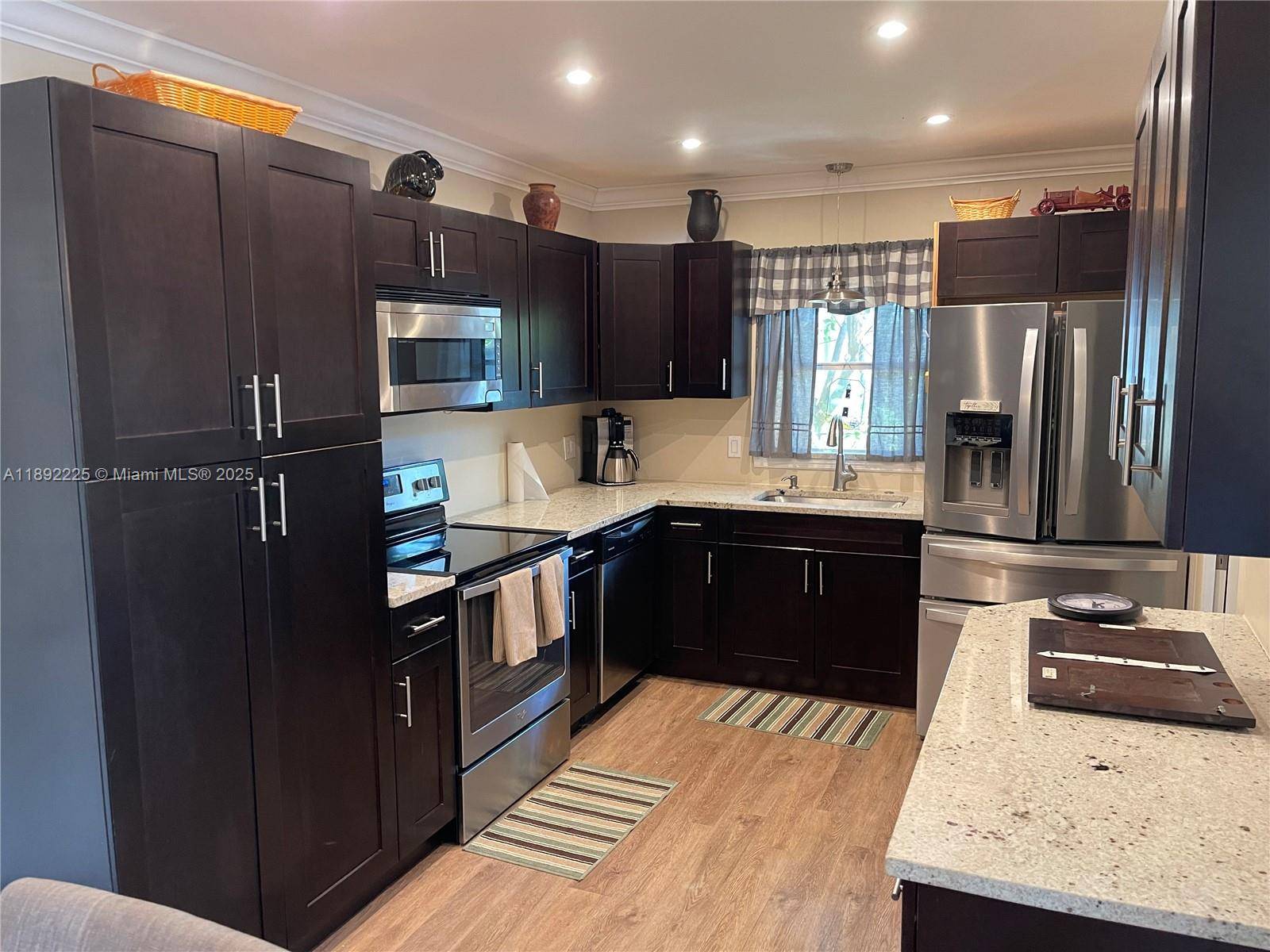 Lake Worth, FL 33460,419 S C St #1