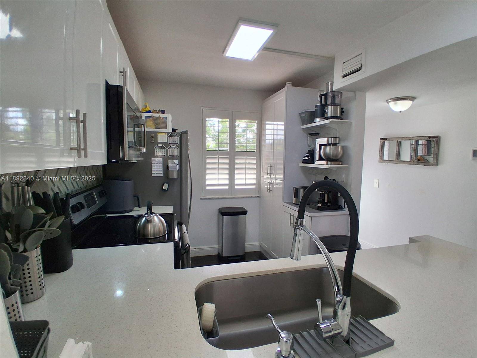 Sunrise, FL 33322,2786 NW 104th Ave #309