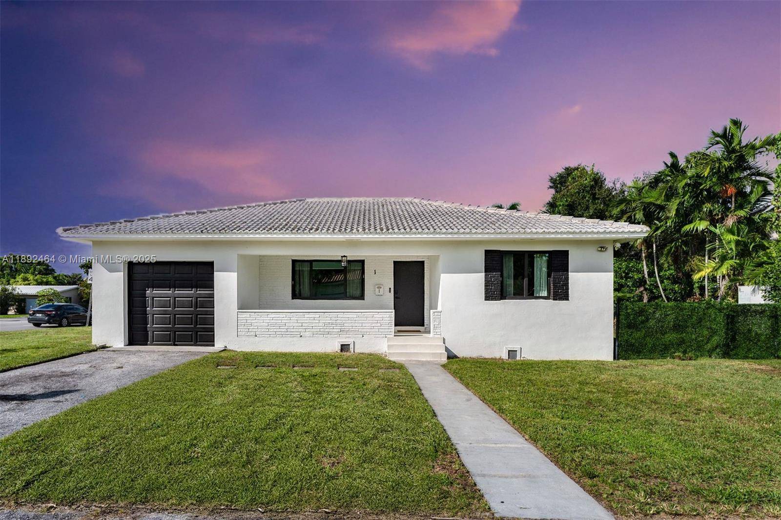 El Portal, FL 33138,1 NE 86th St