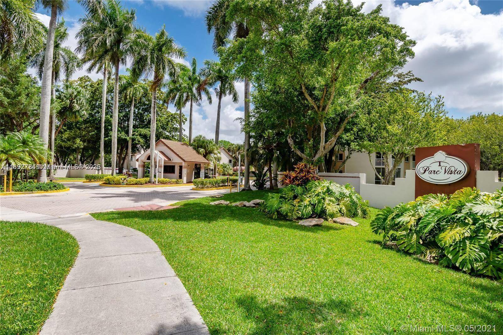 Miami, FL 33186,14005 SW 91st Ter #14005