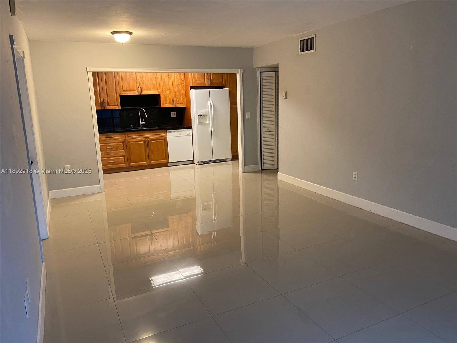 Miami, FL 33156,7913 SW 104th St #208G