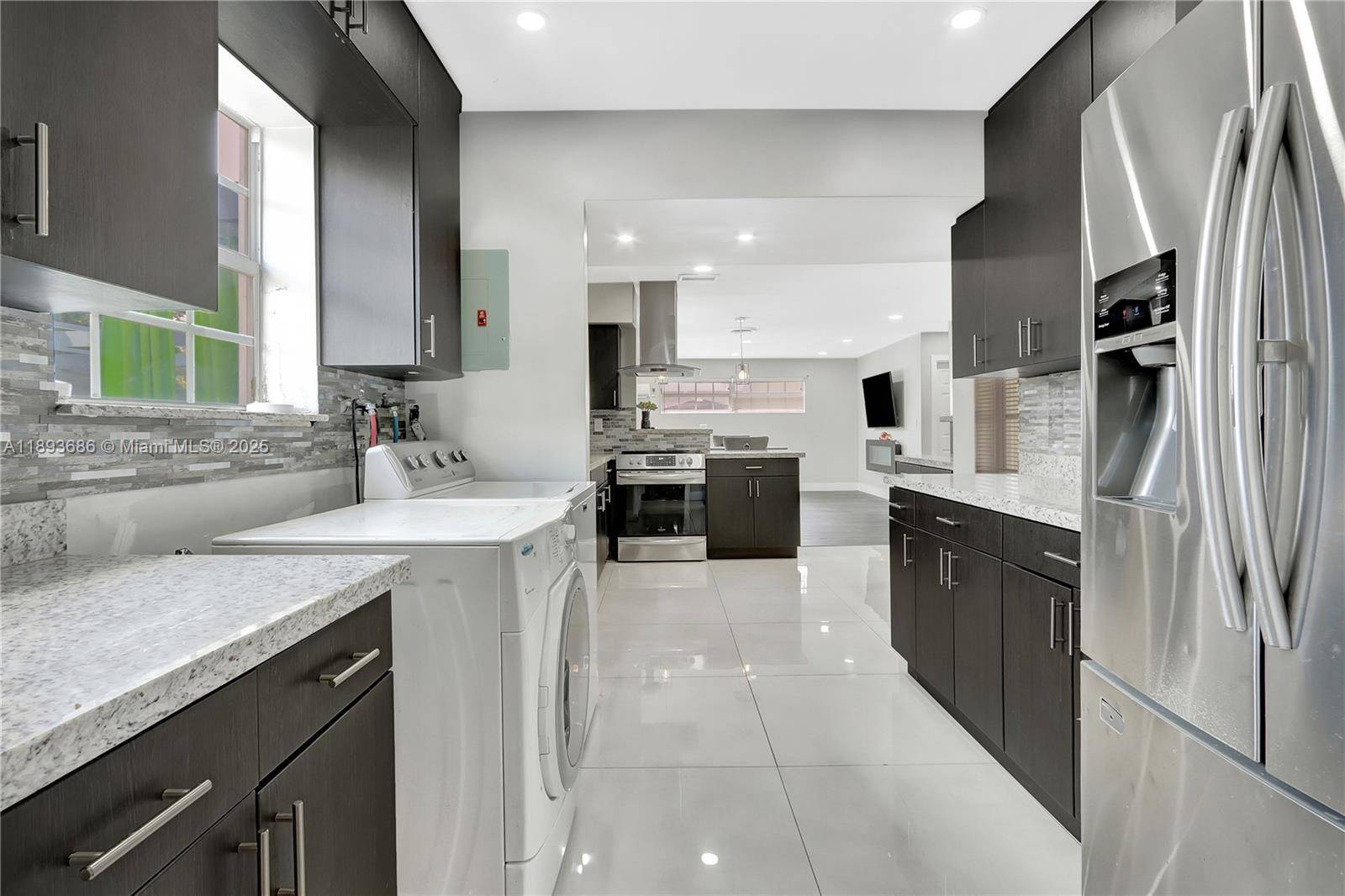 Margate, FL 33063,820 NW 67th Ave