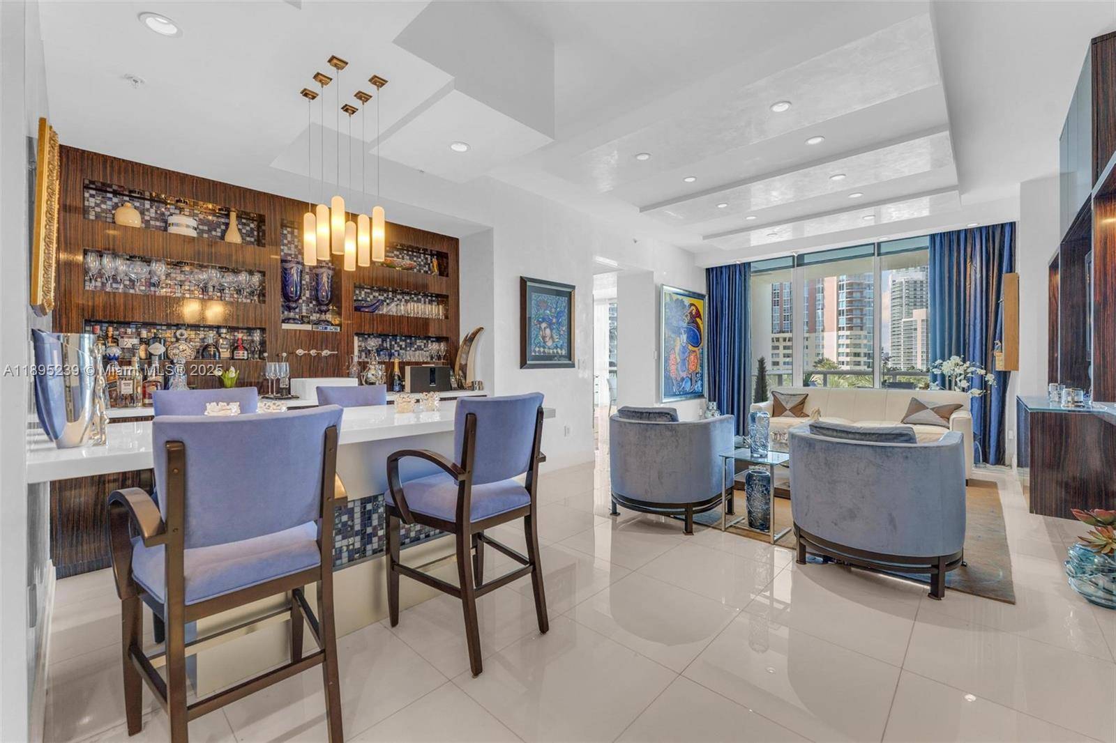 Miami Beach, FL 33139,50 S Pointe Dr #705