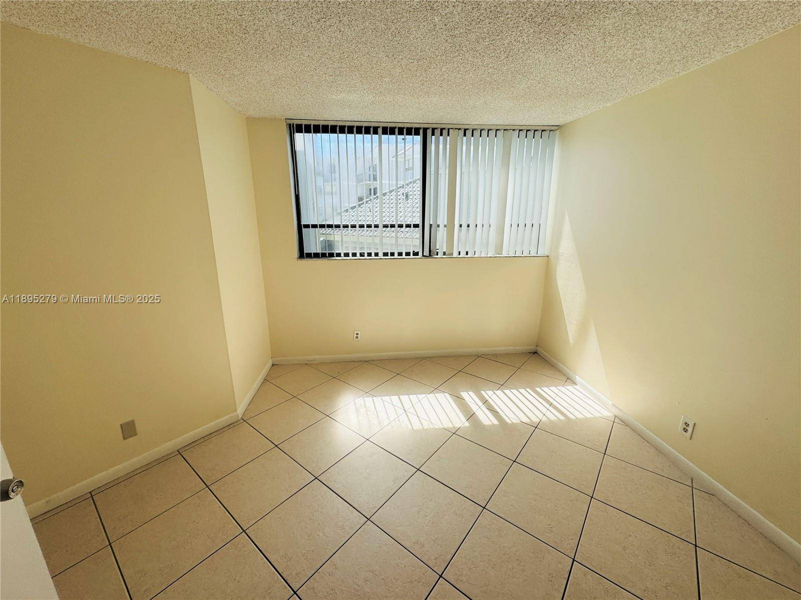 West Palm Beach, FL 33401,1880 N Congress Ave #210