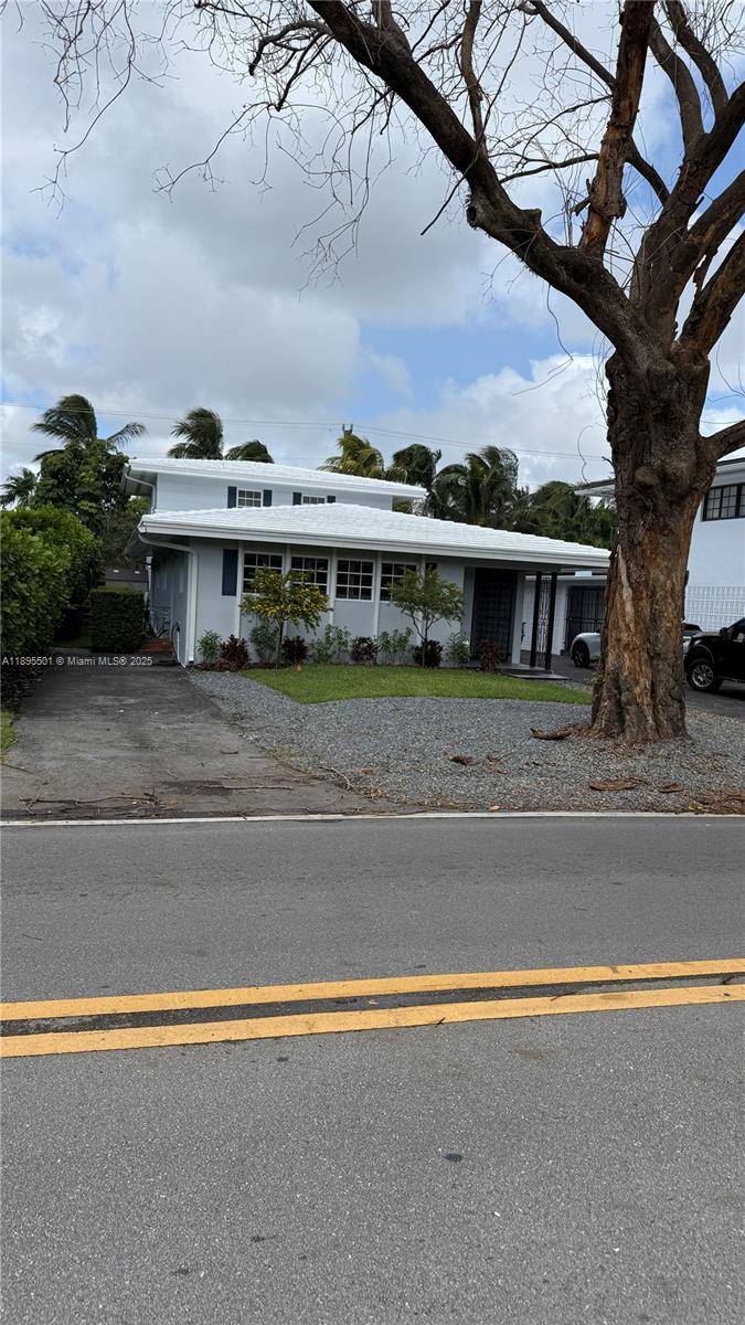 Coral Gables, FL 33146,Address not disclosed