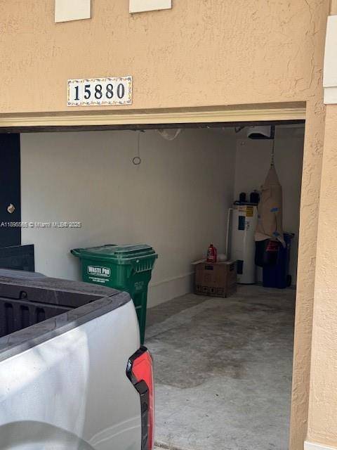 Pembroke Pines, FL 33027,15880 SW 12th St #house