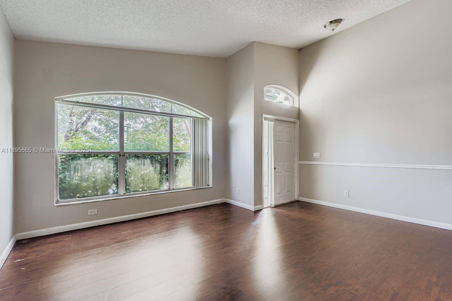 Pembroke Pines, FL 33025,10397 SW 16th St