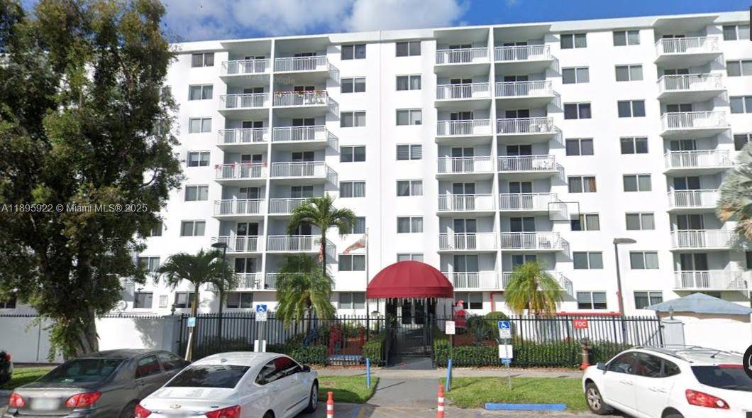 Miami, FL 33161,1251 NE 108th St #110