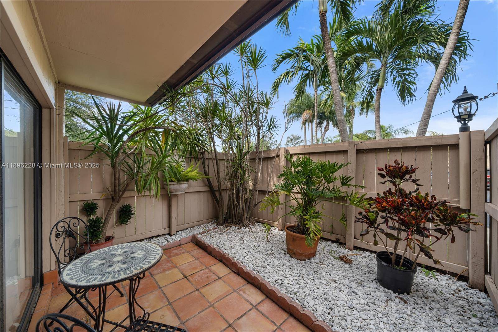 Miami, FL 33176,9252 SW 136th St Cir